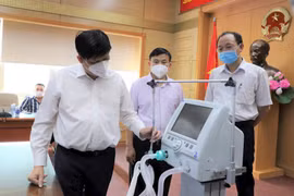 200台高功能呼吸机将运往胡志明市等南部各省市