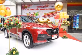 越捷向幸运乘客赠送价值15亿越盾的汽车