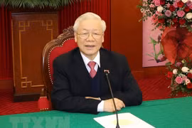 越共中央总书记、国家主席阮富仲与柬埔寨首相洪森通电话