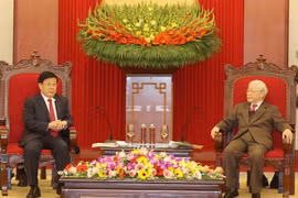 越共中央总书记、国家主席阮富仲会见中国国务委员、公安部部长赵克志 