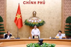 越南政府总理范明政任职后主持召开政府第一次会议