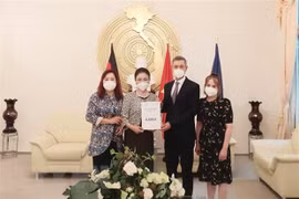 新冠肺炎疫情：旅德越南人社群继续捐款支援国内抗疫