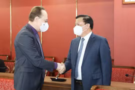 河内市市委书记丁进勇：为俄罗斯企业对河内市进行投资创造便利条件