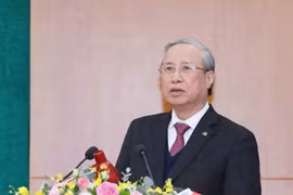  越南书记处常务书记陈国旺：内政部门要做好参谋助手 使反腐败工作继续成为越共十三大的突出成果