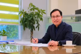 逐步取消电力垄断经营