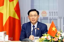 越南国会主席王廷惠将会见美国企业代表