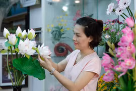 香水——“让泥巴开花”的女艺人