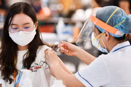 为历史上规模最大的疫苗接种计划制定符合战略