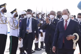 越南国家主席阮春福抵达柬埔寨 开始对该国进行国事访问