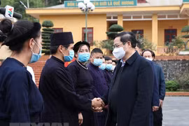 越南政府总理范明政莅临高平省重庆县调研