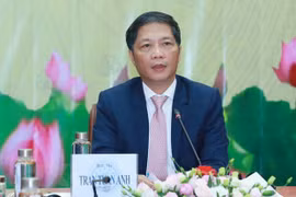 中央经济部部长陈俊英会见美国东盟商业理事会代表团