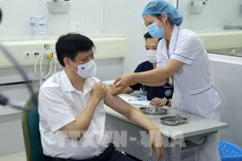 越南采用最高安全级别的新冠疫苗接种程序