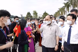 国家主席阮春福出席安沛省少数民族高中寄宿制学校新学年开学典礼