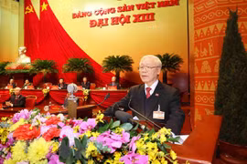 越共中央总书记阮富仲在越共十三大闭幕会上致辞