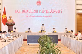政府7月份例行记者会：抵达越南的疫苗增多时接种速度将加快