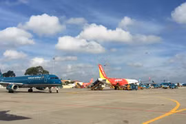 越南各家航空公司增加运力迎春运 日航班量最高达1200架次