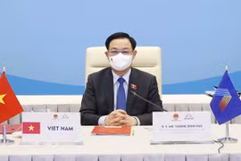 越南国会主席王廷惠出席 第42届东盟议会联盟大会闭幕式