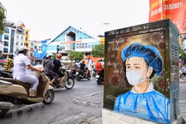 老挝总理潘坎•维帕万就越南疫情复杂严峻向政府总理范明政致慰问信