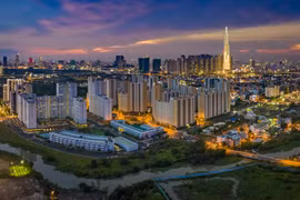 胡志明市与乐天地产（首添）有限公司加强合作建设智慧城市
