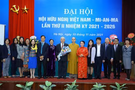 周功冯连任越南与缅甸友好协会主席