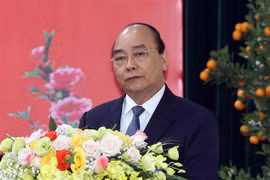 阮春福总理视察部分人民公安单位的执勤备战工作