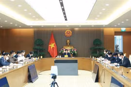 在少数民族地区和山区经济社会发展计划实施过程中贯彻落实放管放权精神