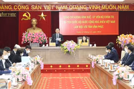 越南国会主席王廷惠到临永福省调研指导工作
