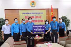 为受新冠肺炎疫情影响的北宁省工人和劳动人员提供支持