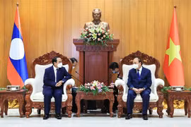 越南国家主席阮春福访老期间的系列活动 