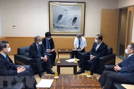 日本共产党主席志位和夫高度评价越南政府和人民上下一心打好疫情防控阻击战
