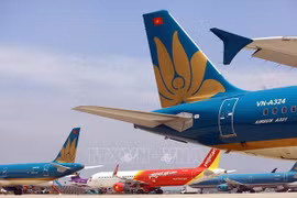 越南航空局：2021年底逐步恢复国际航班