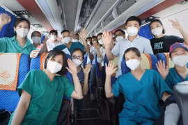 全国近4500名医务人员支援胡志明市抗击新冠肺炎疫情