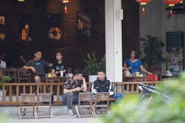 新冠肺炎疫情：河内市自7月13日停止所有非必要服务经营活动