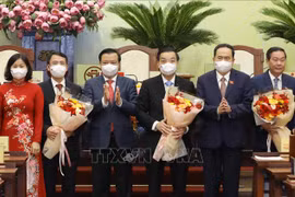 朱玉英和阮玉俊继续当选河内人民委员会主席和人民议会主席