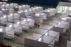 新冠肺炎疫情：秉承“四个就地”方针提升新冠病毒患者治疗能力