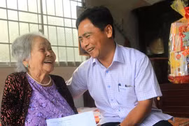 越南全国各部门和地方做好春节前走访慰问困难群众活动