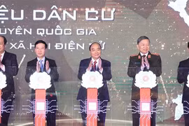 阮春福总理：须加速推动国家治理和居民管理数字化转型