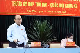越南国家主席阮春福：正确理解“防疫壁垒” 避免防疫执法简单粗暴 