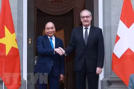 苏英勇副外长：阮春福对瑞士和俄罗斯的正式访问之旅取得圆满成功