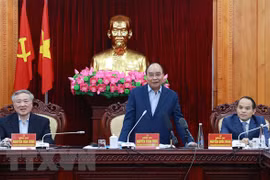 国家主席阮春福赴谅山省调研指导国防安全保障与和平友好边界线建设工作