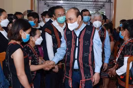 阮春福出席在广南省举行的“全民大团结日”庆祝活动