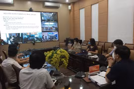  新冠肺炎疫情：医疗专家远程会诊危重病例