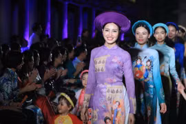 奥黛与越南妇女形象息息相连的文化象征