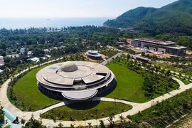 越南首个科学探索旅程亮相平定省
