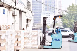 首都河内力争发展成为全国最大物流中心之一
