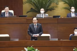 第十五届国会第二次会议：继续开展涉及劳动荣军社会、教育培训和计划投资三大领域的质询和回答质询活动