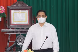 范明政总理：芹苴市医疗卫生系统应在地区疫情防控阻击战中发挥先锋模范作用