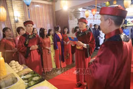 2021年全球雄王祭祖活动在圣彼得堡市举行