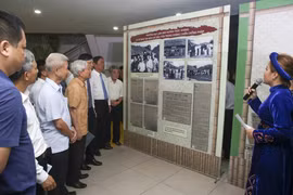 “1946-1954年越南新闻：从首都河内到越北战区”专题展览会在河内开展