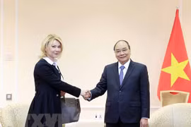 越南国家主席阮春福访问瑞士和俄罗斯：促进革新创新、加强战略互信